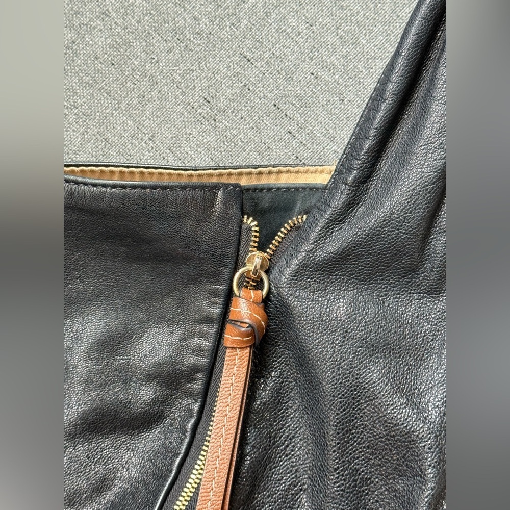 See By Chloé Indra hobo bag Black - Picture 6 of 13